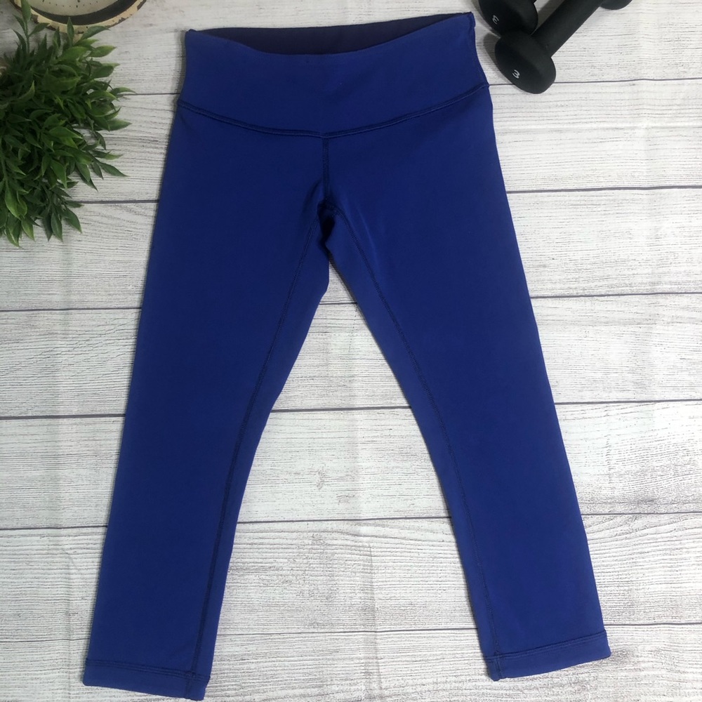 LULULEMON Wunder Under pants Blue Reversible